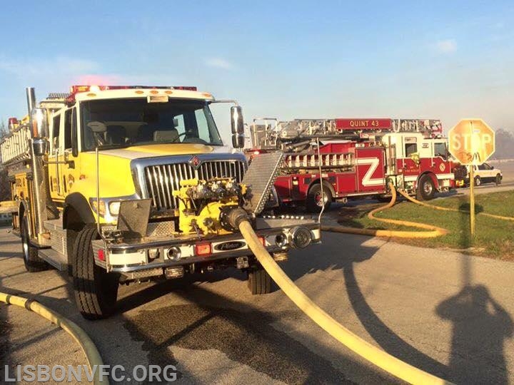 3/23/2016 Brush Fires in Elkridge (E42 supplying BWI Quint 43)